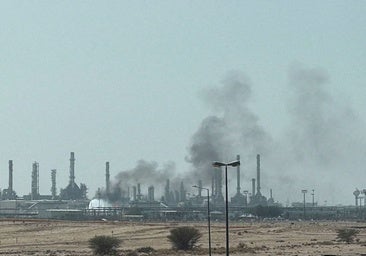 Los hutíes golpean el corazón económico saudí y Yemen se hunde en otra crisis humanitaria