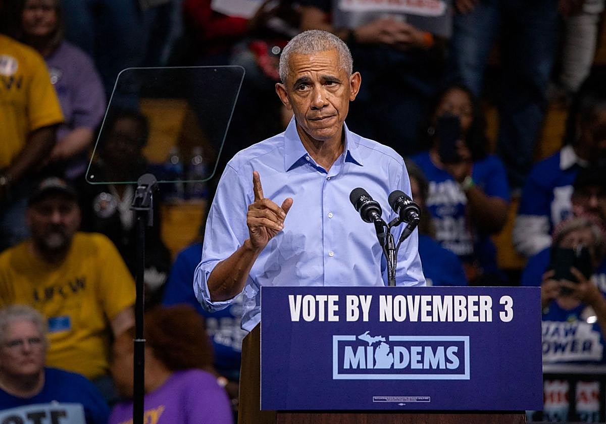 Obama desembarca en las 'midterms' con un ataque feroz a Trump por su «caos, crueldad y corrupción» 썸네일