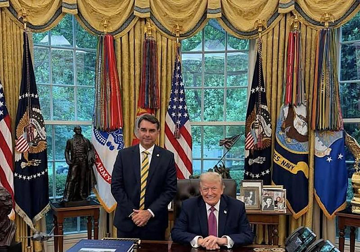 Trump apoya la tesis de Bolsonaro y califica la victoria de Lula como «amañada» y «corrupta» miniatura