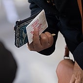 ¿En qué bancos se puede cobrar el premio de la Lotería de Navidad? Santander, Caixabank, BBVA, ING...