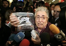 ¿Si se rompe un décimo de Lotería de Navidad, sigue siendo válido? Esto dice la normativa