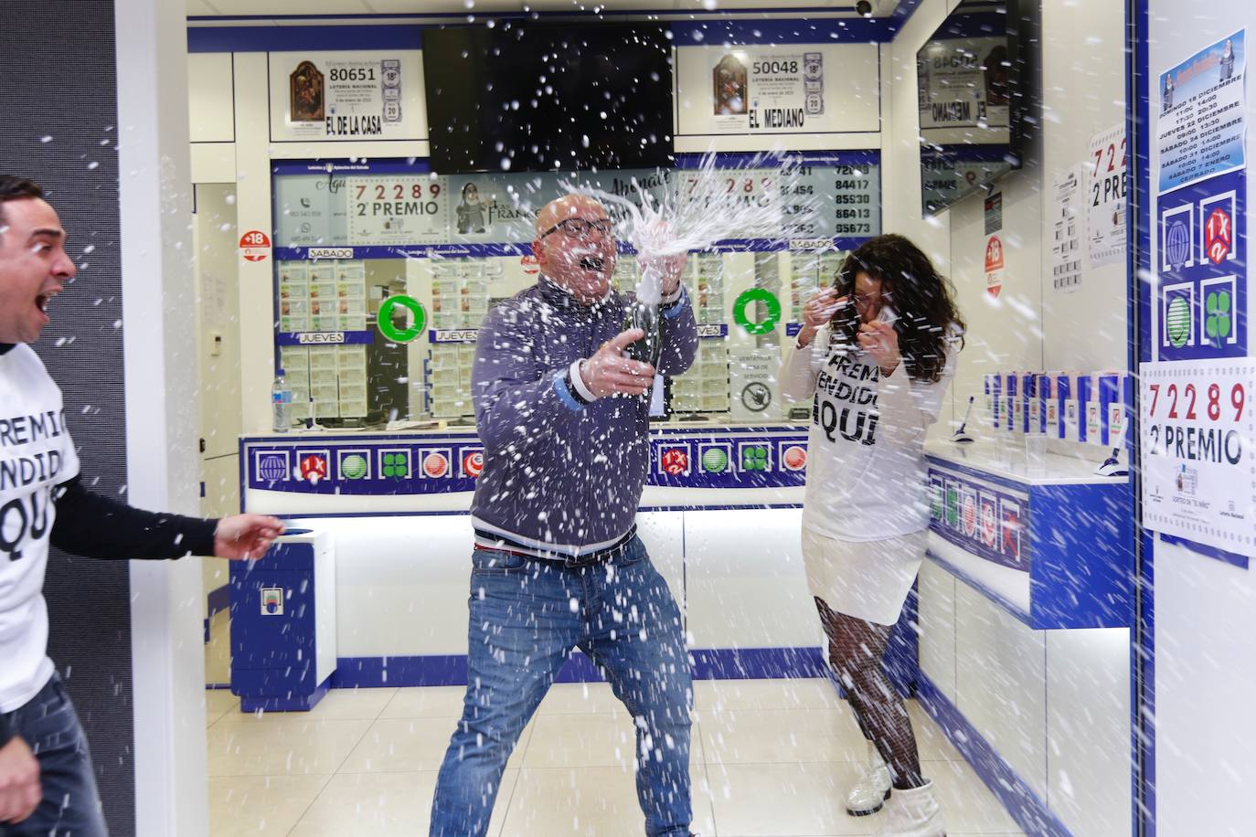 La administración 22 de la calle Santiago de Valladolid ha repartido el segundo premio de la Lotería del Niño.