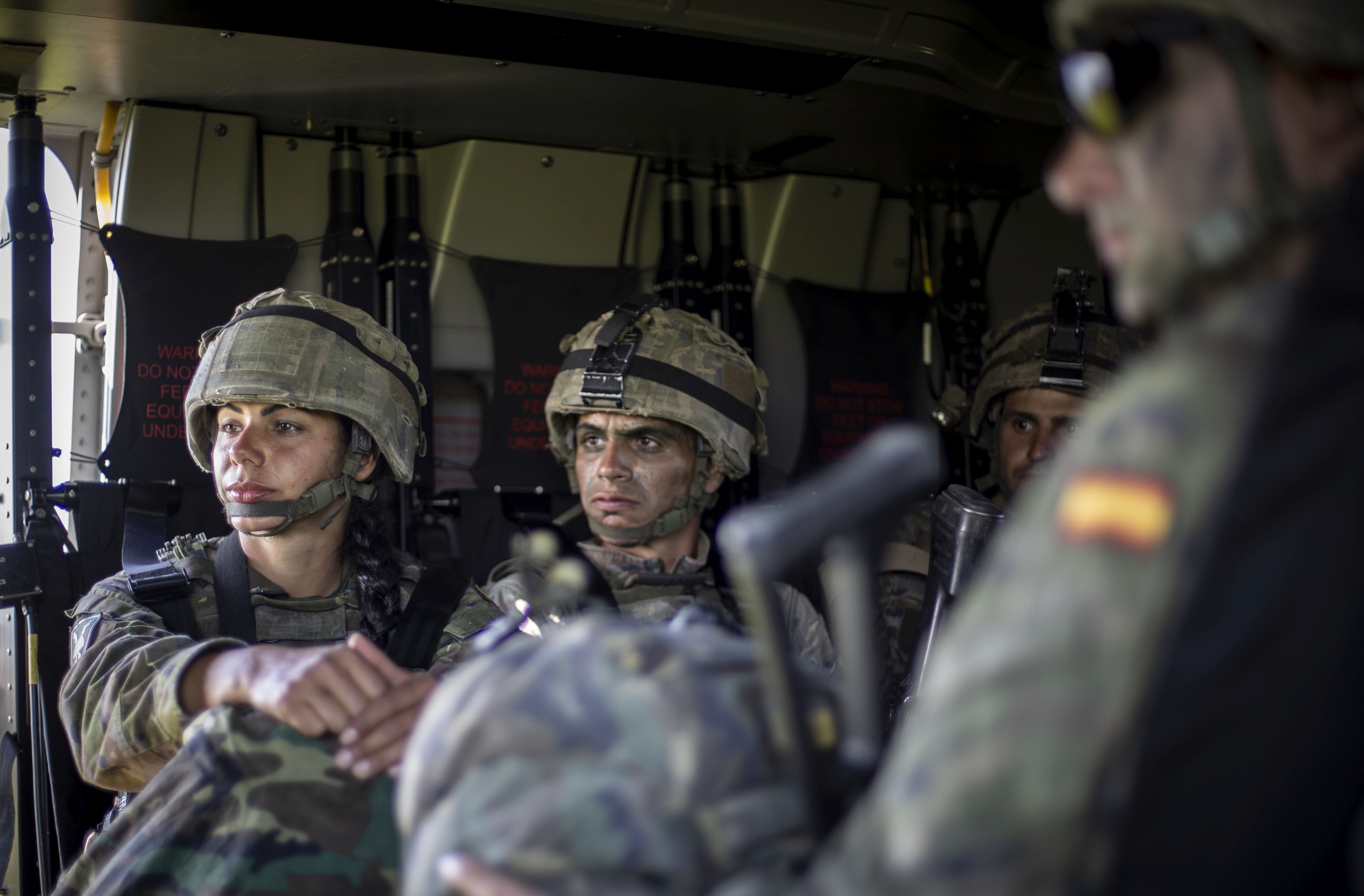 Paracaidistas españoles participan en las maniobras de la OTAN en Rumanía
