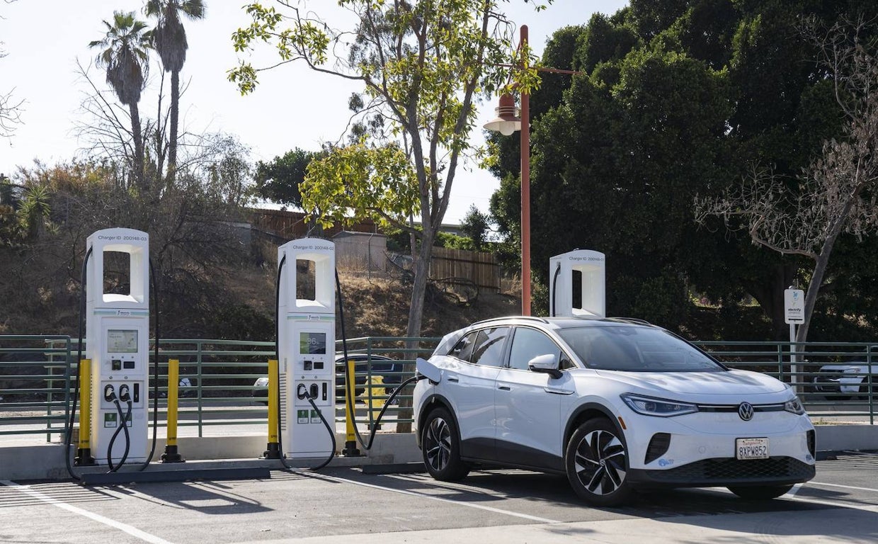 California prohíbe los motores térmicos a partir de 2035