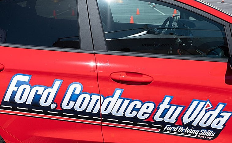 Ford ofrece prácticas de destreza al volante gratis para jóvenes conductores