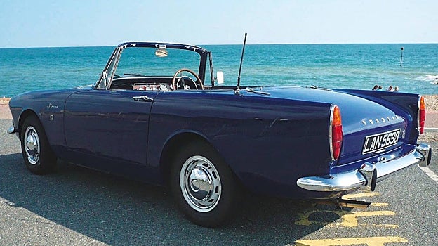 Con el Mk IV desaparecen las características aletas traseras terminadas en pico