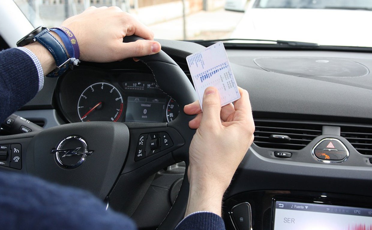 Los casos en los que debes solicitar un duplicado del carné de conducir