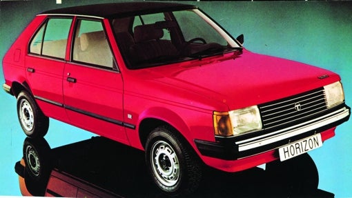 1981 - Talbot Horizon. Nació en el año en el que España vio peligrar su joven democracia con el intento de golpe de Estado del 23-F. El Horizon era un coche construido sobre la base del anterior Simca 1.200, de tamaño medio, pero con una estructura de dos volúmenes y un diseño que lo hacían muy amplio en su interior. El Peugeot 505 se queda con el segundo puesto. La tercera plaza es para la versión diésel del Seat Ritmo.