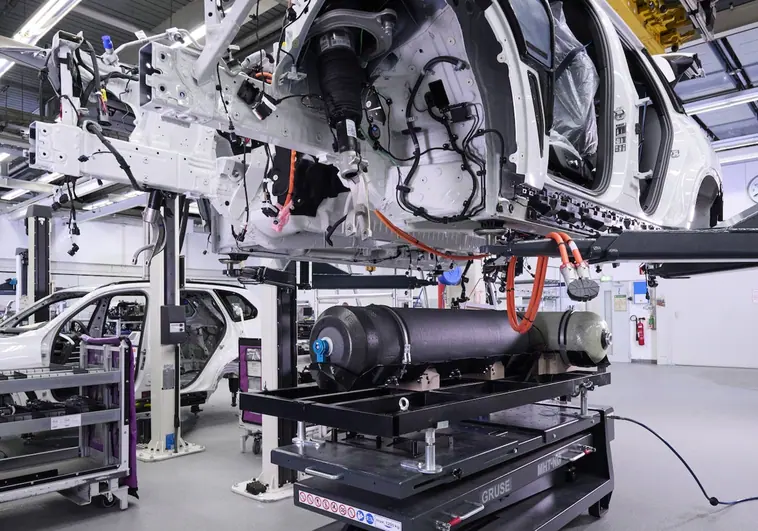 BMW apuesta por el hidrógeno y fabrica el IX5 en su planta piloto de Múnich