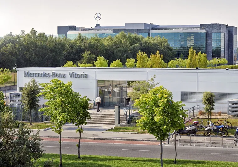 Mercedes-Benz confirma una nueva furgoneta eléctrica para su planta de Vitoria