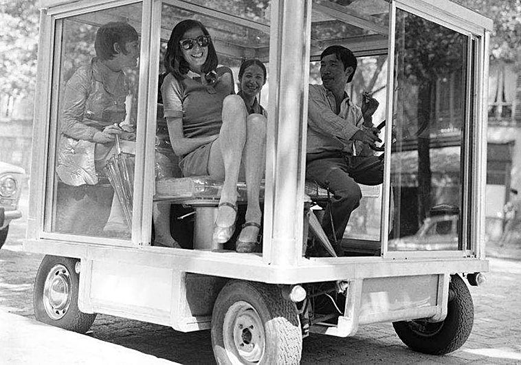 El cubo sobre ruedas de Quasar Khanh