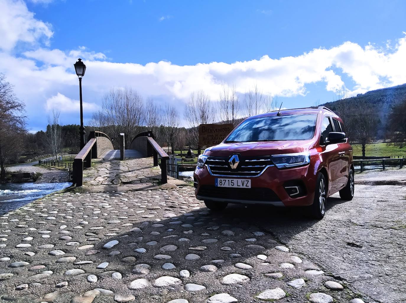 Equipados con las tecnologías Renault, todos los motores de Nuevo Kangoo Combi cumplen con las exigencias de la norma Euro 6D Full.