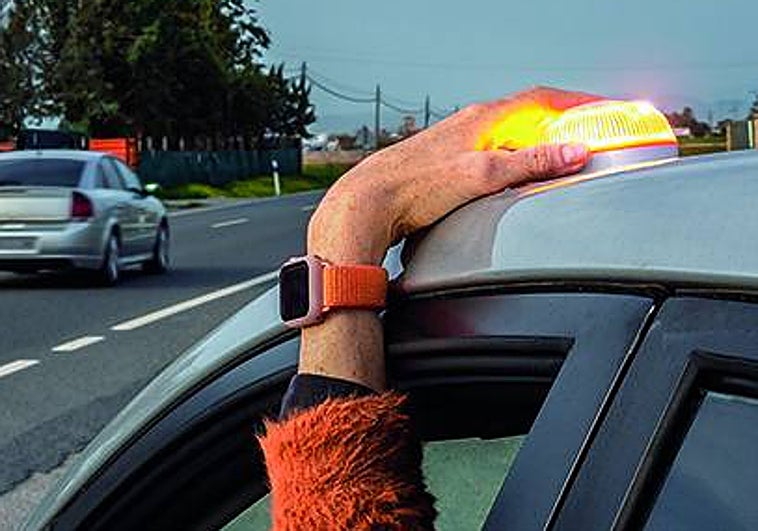 Cómo puede la señal V-16 reducir el número de accidentes