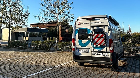 Las ventajas de visitar y disfrutar de un parque de atracciones con tu camper