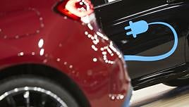 El Salón del Automóvil de Barcelona se enchufa a lo eléctrico