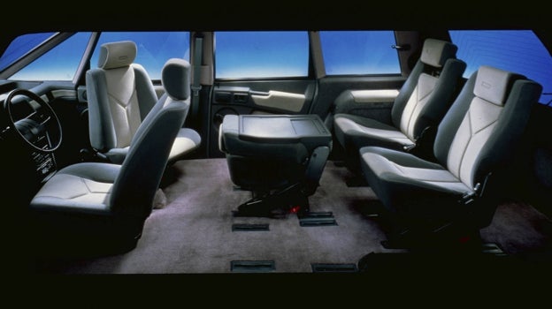 El interior del Espace ofrecía una serie de posibilidades insospechadas para cualquier modelo familiar a la venta hasta entonces