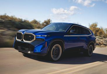 BMW XM: lo más exagerado jamás llevado de la calle al circuito
