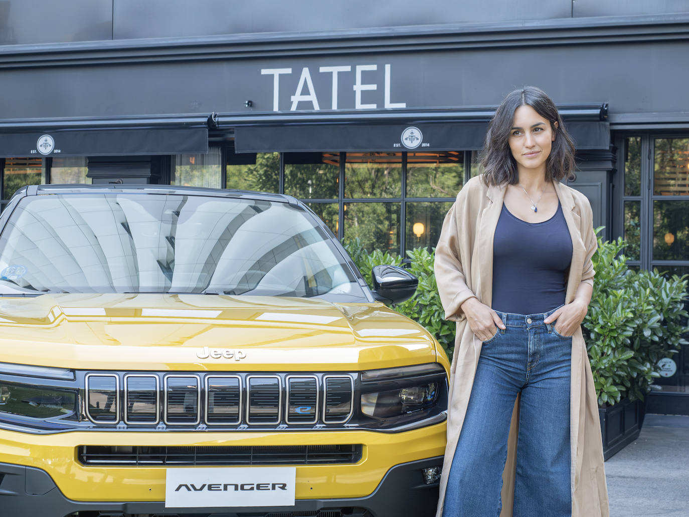 La actriz Megan Montaner, embajadora del nuevo Jeep Avenger