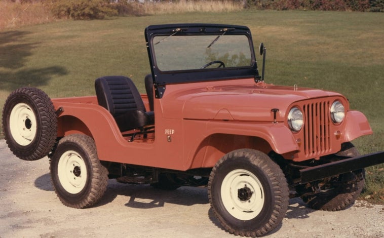 Imagen principal - Varias generaciones del Jeep original 