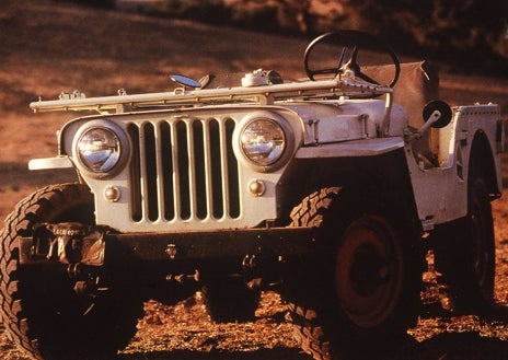 Imagen secundaria 1 - Varias generaciones del Jeep original 