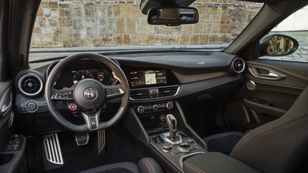 Interior del Alfa Romeo Quadrifoglio