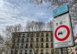 Desde qué fecha no pueden circular los coches sin etiqueta por las zonas de bajas emisiones
