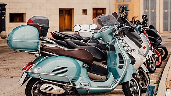 ¿Qué motos se pueden conducir con el carnet B de coche?