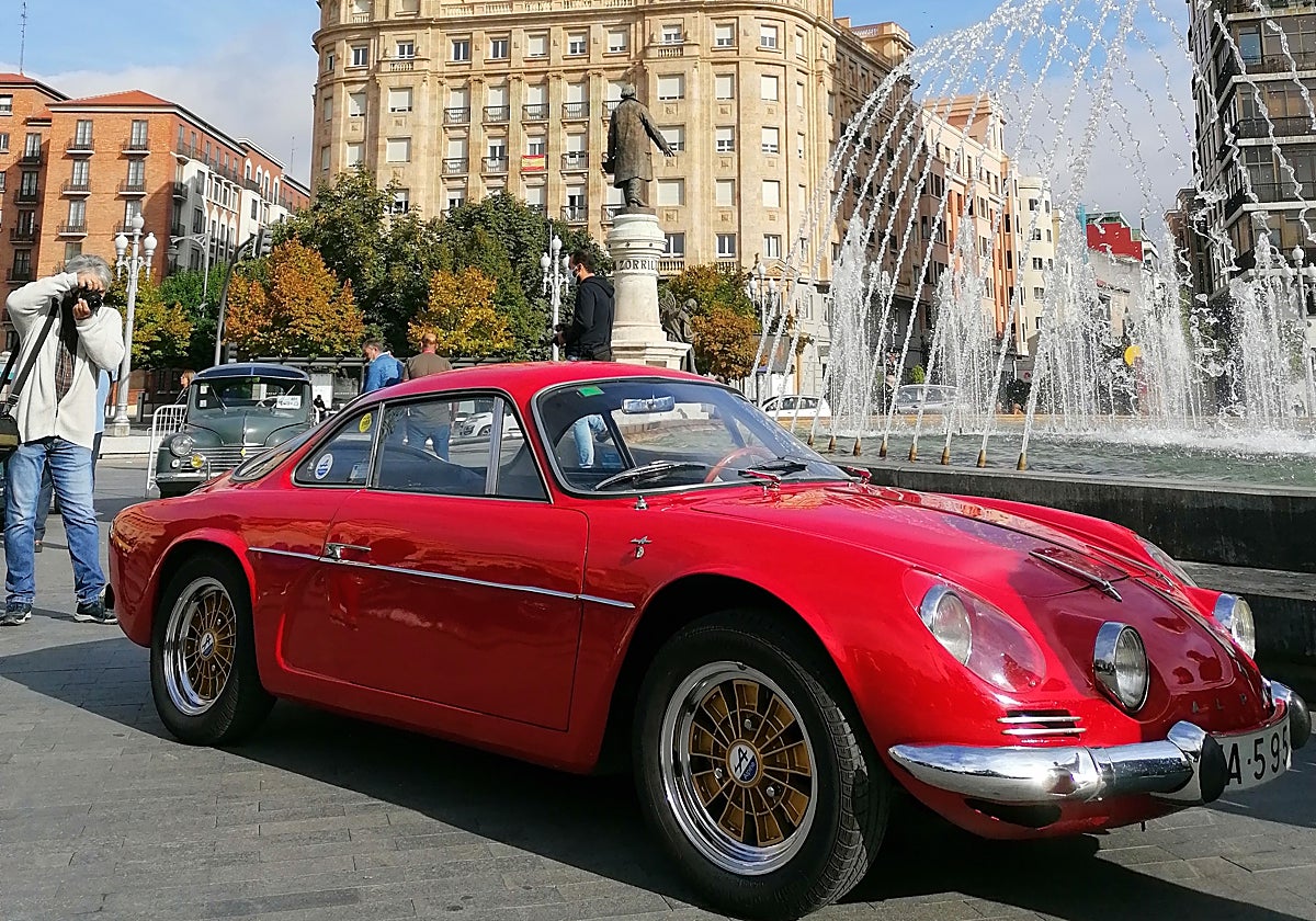 Un Alpine A 110 español en su cuna, en el Valladolid Motor Vintage