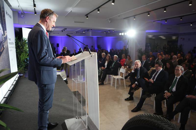 El director Comercial de Michelin para España y Portugal, Alexandre Hennion, durante su intervención en la entrega del Premio ABC al Mejor Coche del Año 2024