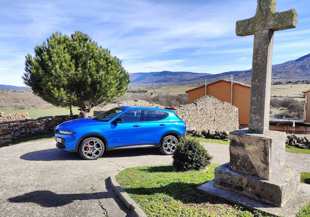 San Lorenzo de Tormes es un magnífico escenario para posar con el Alfa-Romeo Tonale