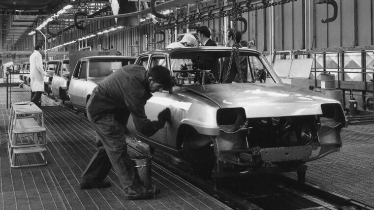 El Renault 5 sería el primer coche fabricado en Douai, hablamos del año 1974