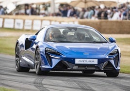 McLaren Artura lidera la 1000 Miglia como «Coche Cero» para la edición de 2024