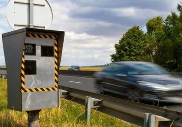 Una carretera en Cádiz tiene los dos radares que más multan de España