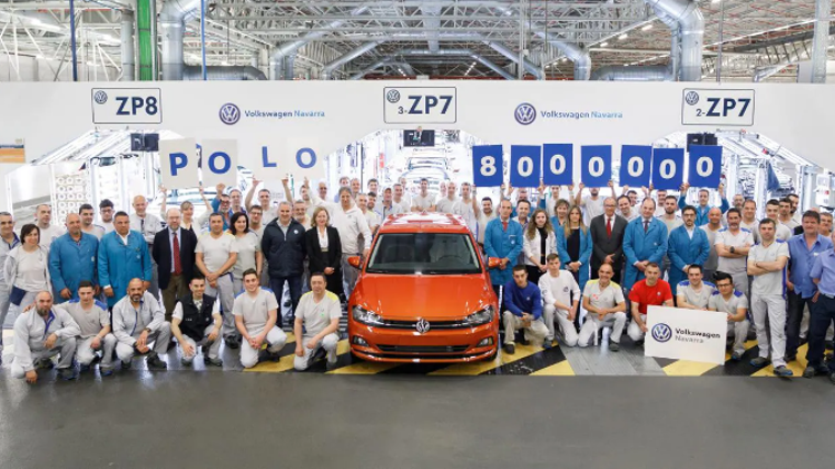 Volkswagen Navarra celebrando en 2019 la fabricación del Polo 8 millones