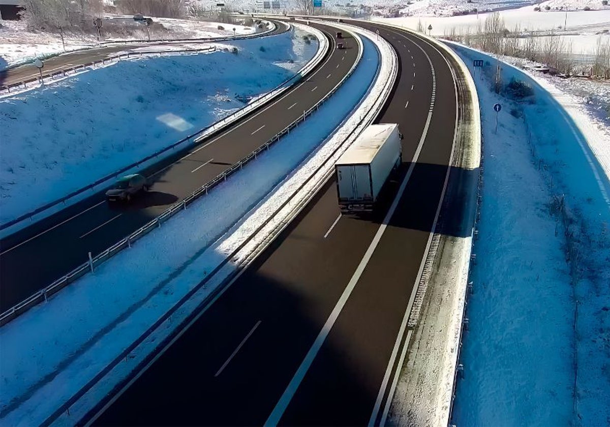 Las carreteras pueden estar en mal estado, con presencia de nieve o hielo