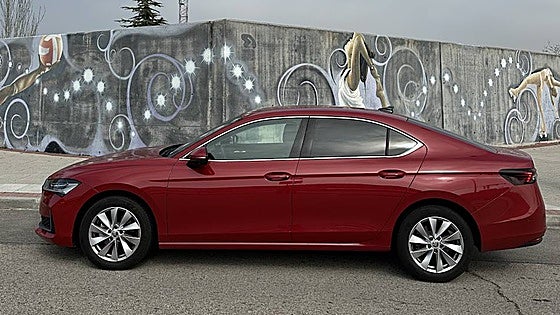Nuevo Skoda Superb, una comodísima berlina con la que superar  los 1.000 kilómetros es pan comido