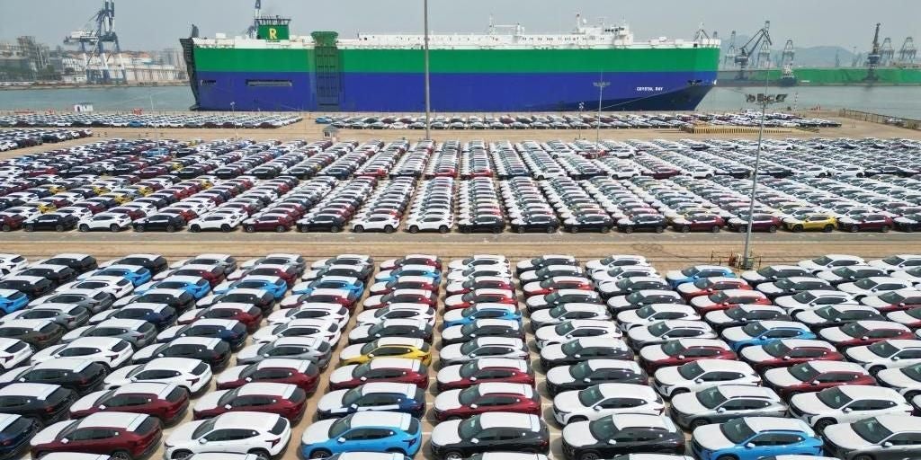 自動車商業余剰は15,991百万のプラスバランスで15％減少します