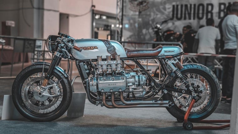 Honda GL 1000 Goldwing Cafe Racer, por D S Motorcycles
