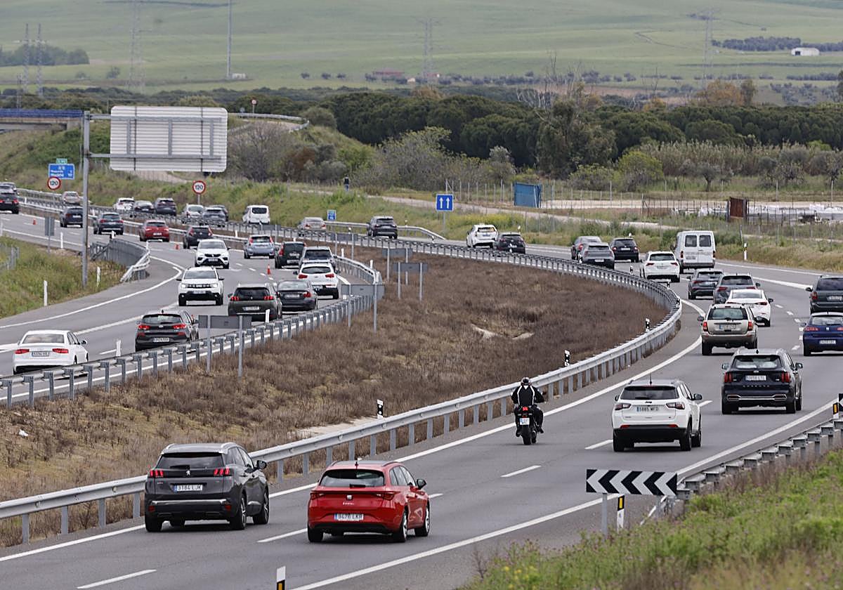 Circulación en las carreteras españolas durante la operación de Semana Santa 2025.