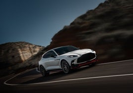 DBX S, nuevo buque insignia de Aston Martin