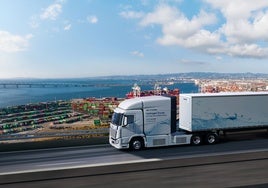 Hyundai presenta un nuevo camión pesado de pila de combustible de hidrógeno