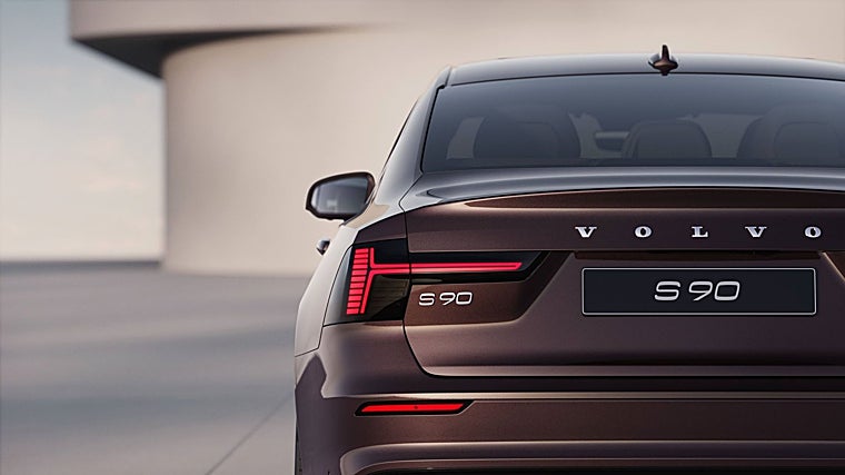 Volvo S 90