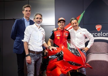 Ducati inaugura un nuevo concesionario en Barcelona, con Marc Márquez de anfitrión
