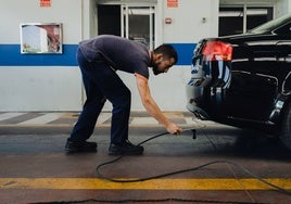 Uno de cada cuatro coches suspende la ITV por exceso de emisiones