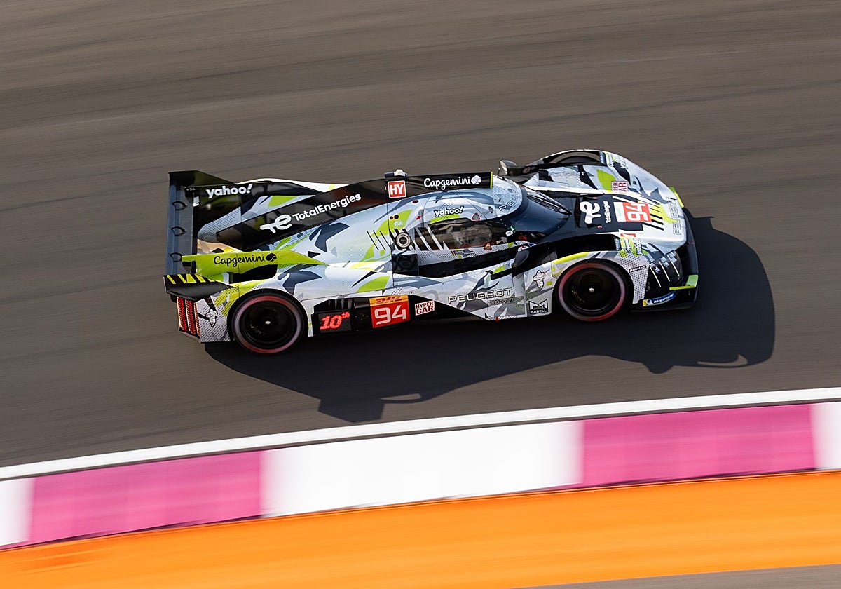 Con casi 1.000 CV híbridos, una batería de alta densidad y telemetría avanzada basada en IA, el 9X8 es un laboratorio rodante al servicio del rendimiento