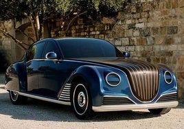 Así es un eléctrico de más de 800 CV, con aspecto retro y creado por una mujer