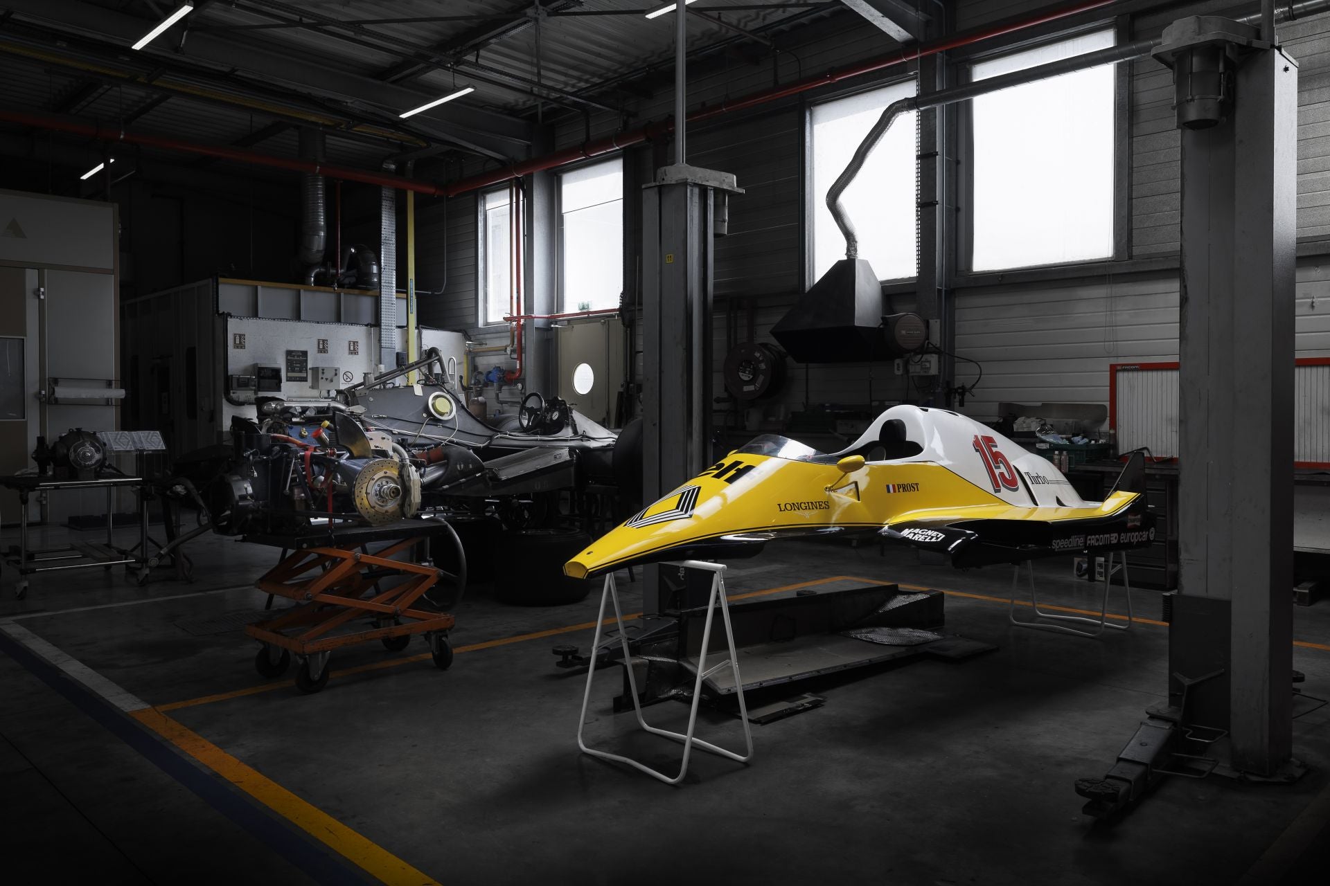 El tesoro automovilístico está formado por cientos de vehículos cuidadosamente conservados y restaurados, estos vehículos abarcan la historia de Renault desde el primer coche construido por Louis Renault en 1898 (Tipo A) hasta los modelos de antes de la guerra, los coches de Fórmula 1, los emblemáticos Alpine y los visionarios coches conceptuales