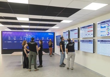 Entramos en la Plant ConNect, el corazón de la IA de Renault en Palencia