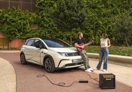 BYD actualiza el Dolphin con nuevo equipamiento y mayor potencia de carga rápida