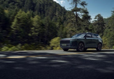 El Jaecoo 5 llega con versiones gasolina, híbrida y eléctrica, desde 19.990 euros